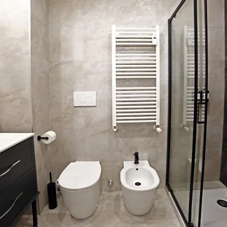 Repvblic Lux Apartman *