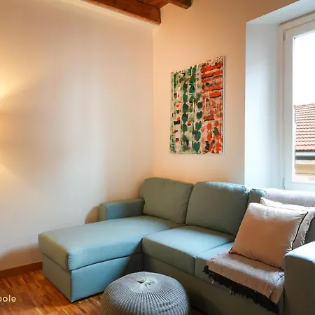 Centrale, Bilocale Su Due Livelli Appartement