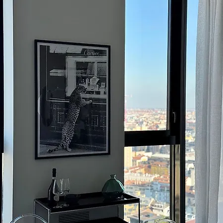 Solaria 18 Skyloft Milano