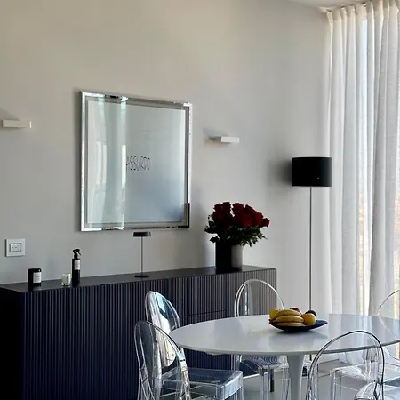 Solaria 18 Skyloft 公寓