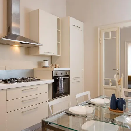 Sciesa - New Exclusive Apartmán Milán