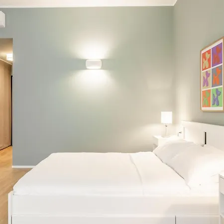 Ampi Monolocali In Via Pirandello - Washington