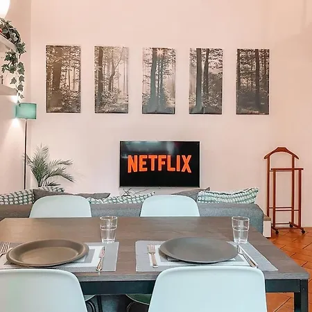 Apartmán Monolocale Mac Mahon