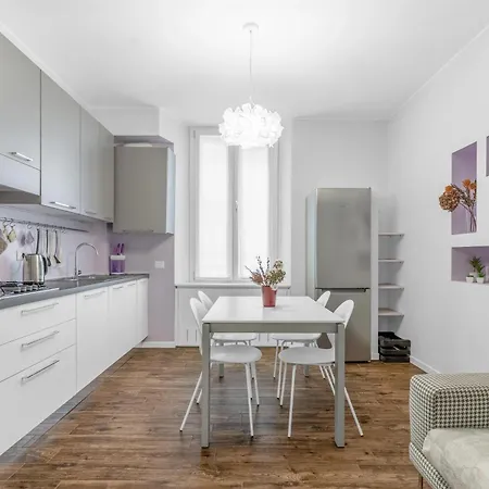 Apartament Corsica Comfort Suites-10 Min To Linate Airport Mediolan