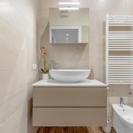 Apartmán Corsica Comfort Suites-10 Min To Linate Airport *