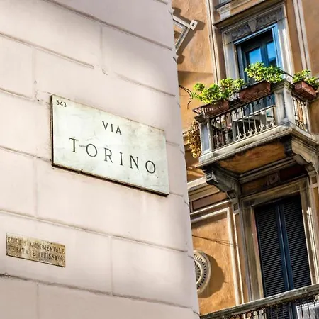 Walking To The Duomo From A Luxury Penthouse Appartamento