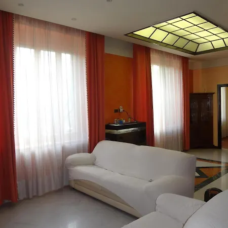 Apartamento Elegant Apartment, Close Downtown Milán