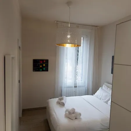 Apartment Dream Bocconi Navigli Milan