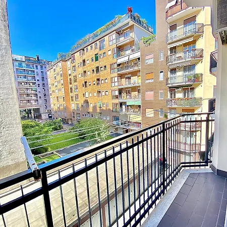 Beada Home, A Pochi Passi Dal Centro Storico E Da Navigli, Con Fermata Metropolitana Vicino Casa * מילאנו