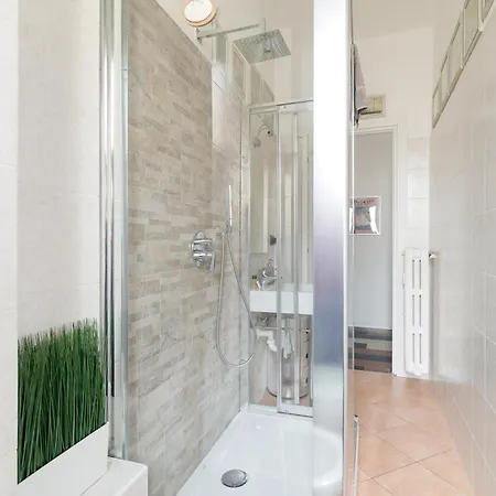 Апартаменты Garibaldi - Isola - Luminoso Bilocale Con Balcone