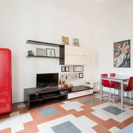 Apartmán Isola - Volturno - Luminoso Bilocale Con Balcone Milán