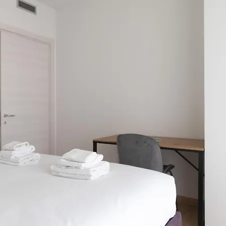 Italianway Comfort - Pasolini 70 B - Feel Uptown Apartment *