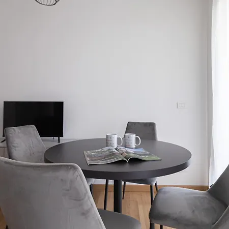 Italianway Comfort - Pasolini 70 B - Feel Uptown ميلان