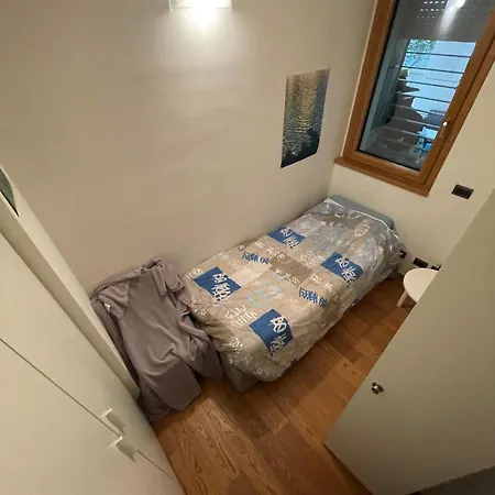 Apartment Via Tortona 10 *