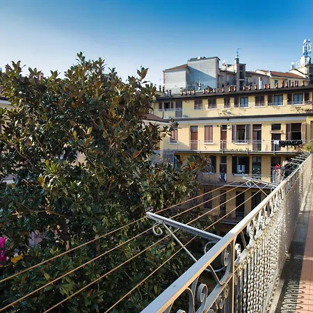 Daire Stylish Top-floor Apt; Design Disctrict