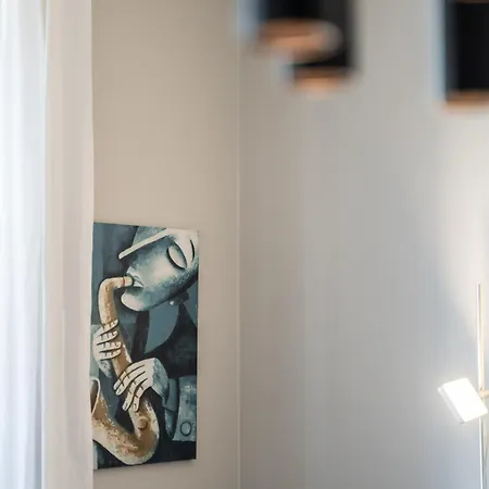 Duomo, La Residenza Isabella - Via Pantano House Apartamento *