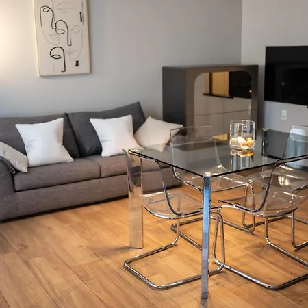 Duomo, La Residenza Isabella - Via Pantano House *