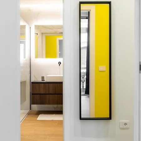 888 - 100mt M1 Pasteur Apartman *