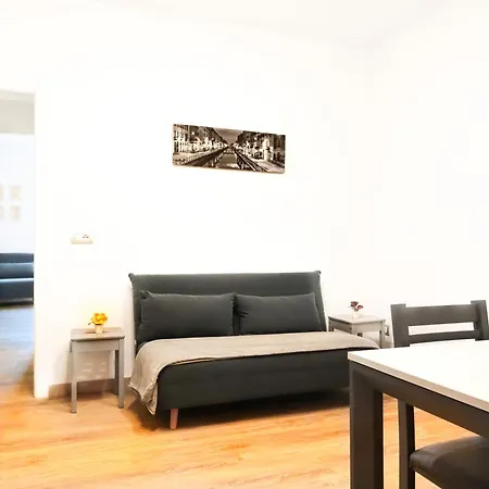Apartament Navigli Mario Porta Genova Mediolan