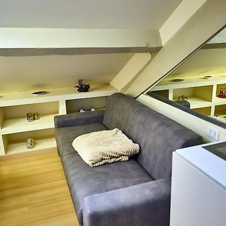 Apartment Brera - Tiny