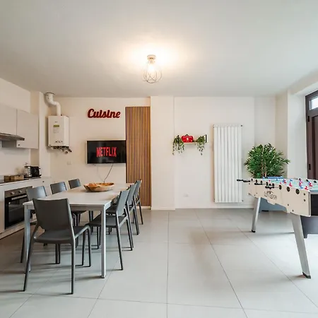 Apartament - Spazioso Vicino Metro