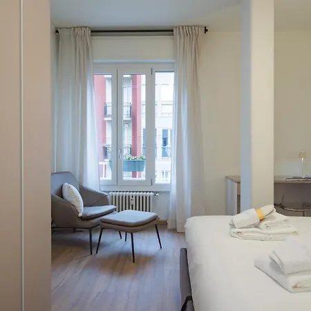 Apartment Spacious 2bdr With Balcony Arco-sempione Area, By Rentopolis