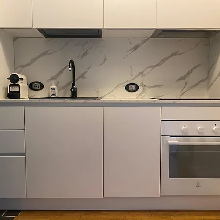 Brera Center Milano-the Art Of Living-metro * ミラノ