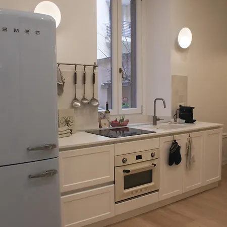 Apartament Porta Romana - Lusso E Calore In Un Bilocale Di Design Mediolan