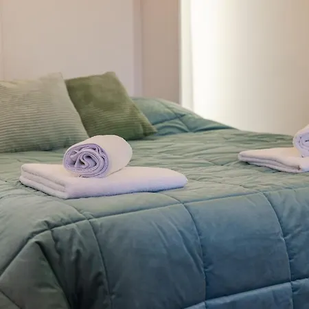 In The Heart Of The Navigli - Duomo - Wifi - Ac Apartment