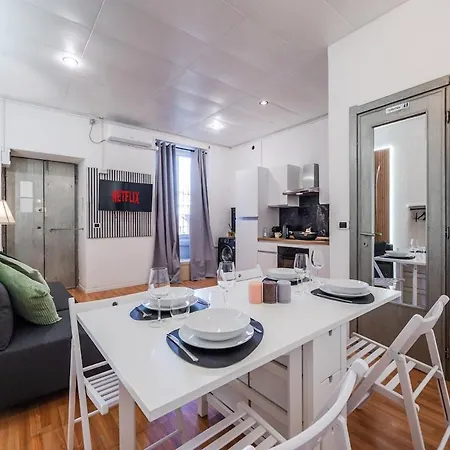 In The Heart Of The Navigli - Duomo - Wifi - Ac *