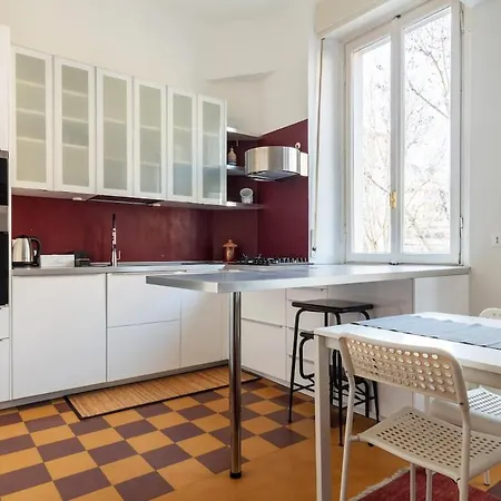 Trilocale Gorki Savona Milaan