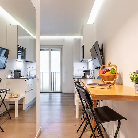 Διαμέρισμα Cenisio Modern And Bright Urban Retreat