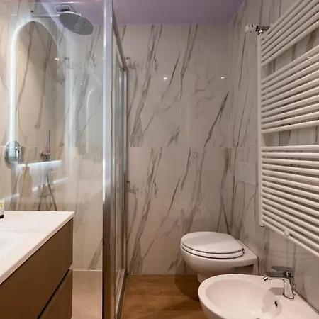 Duomo Design - Bilocale-wifi-aircon Appartement *