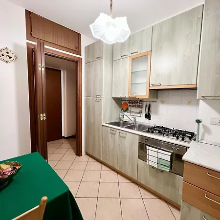 Casa Serena San Siro Free Garage &wi-fi Apartmán *