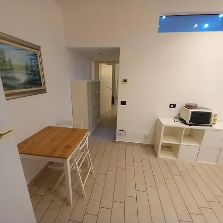 Apartment 3 Station Free Parking