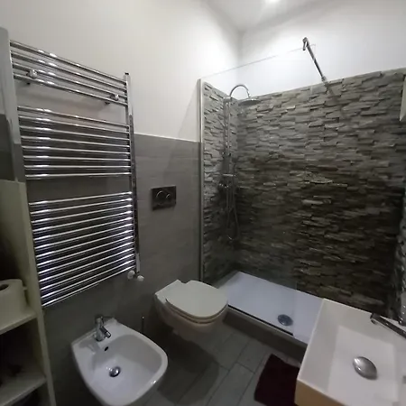 Apartment 3 Station Free Parking