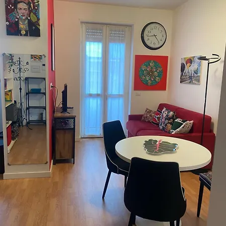 I Host - Scheiwiller 5 Milánó