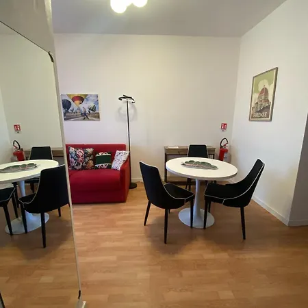 I Host - Scheiwiller 5 * Milánó