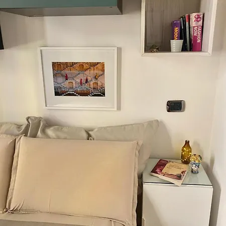 Apartment The Bool, Porta Genova Milan