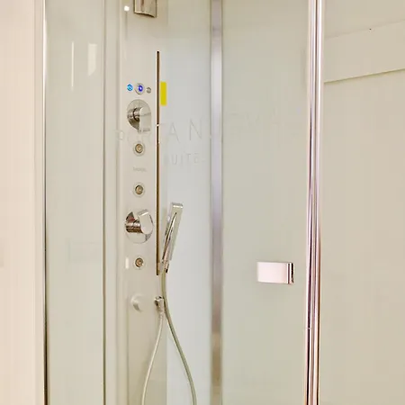 Porta Nuova 4*