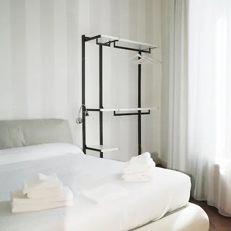 Porta Nuova 4*