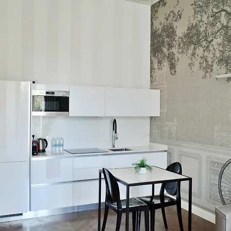 Porta Nuova 4*