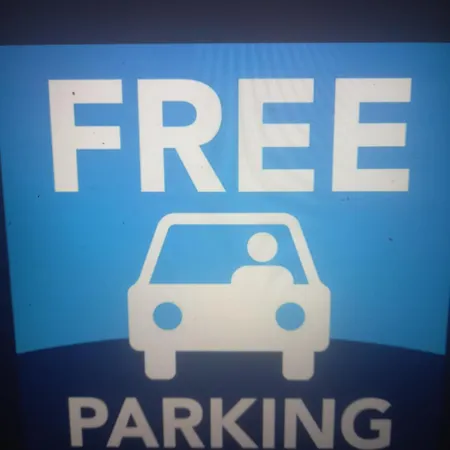 The Centre Junior - Free Parking Per Selected Rate And Car Keys Must At Garage - Zone Arco Della Pace - Castello Sforzesco -last Supper -nearest Metro Subway Greenline M2 Moscova Milan