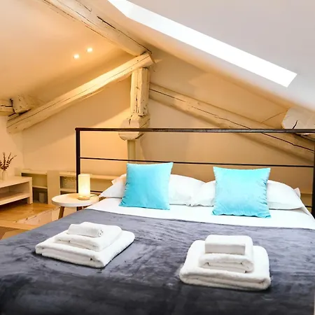 Riverside Loft Navigli - Spacious Two-bedroom Apartamento Milán