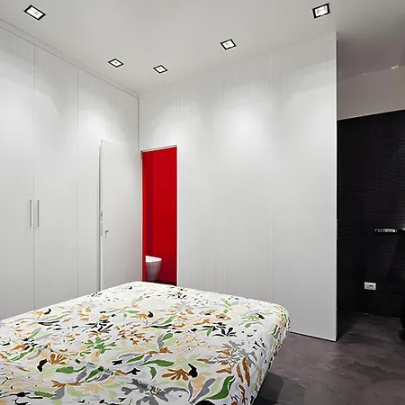 Lux Near Duomo / Mm Tricolore *