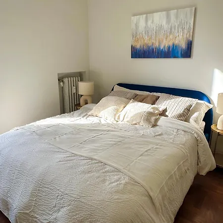 Elegante Bilocale- 1 Minuto Dalla Metro M2 Piola * ミラノ