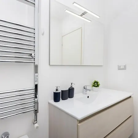 דירה Bocconi - Naba - Student's Flat & Smart Working מילאנו