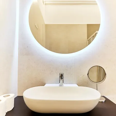 Apartment Duomo Imperial Suits - Modern And Comfortable