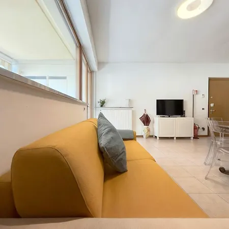 Homeby, Livigno Apartment Milan