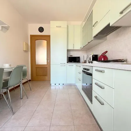 Apartment Homeby, Livigno Milan